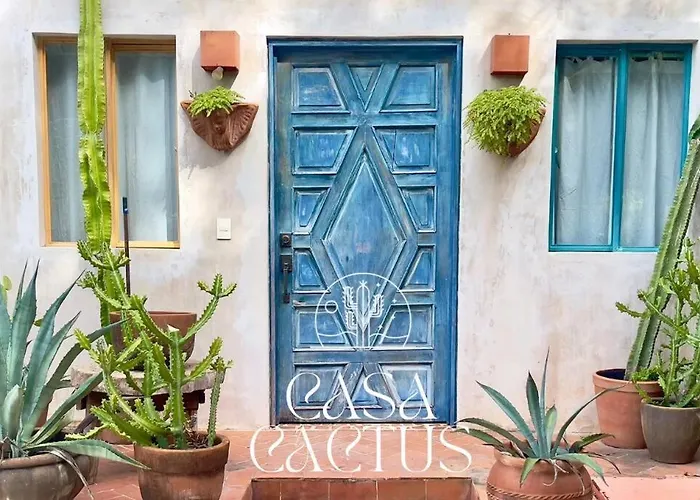 Breezy And Fresh House With Roof Just 25 Min Walk To Sea