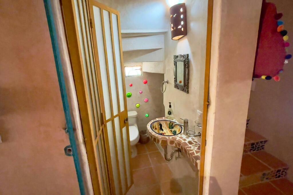 Breezy And Fresh House With Roof Just 25 Min Walk To Sea Сasa de vacaciones *
