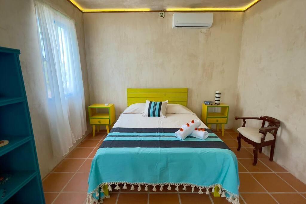 Breezy And Fresh House With Roof Just 25 Min Walk To Sea Playa del Carmen