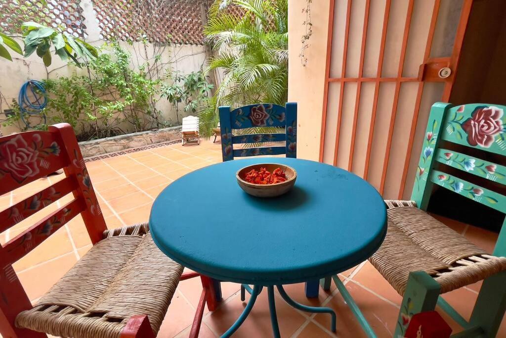 Breezy And Fresh House With Roof Just 25 Min Walk To Sea