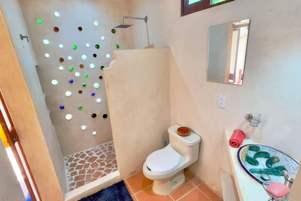 Breezy And Fresh House With Roof Just 25 Min Walk To Sea Сasa de vacaciones
