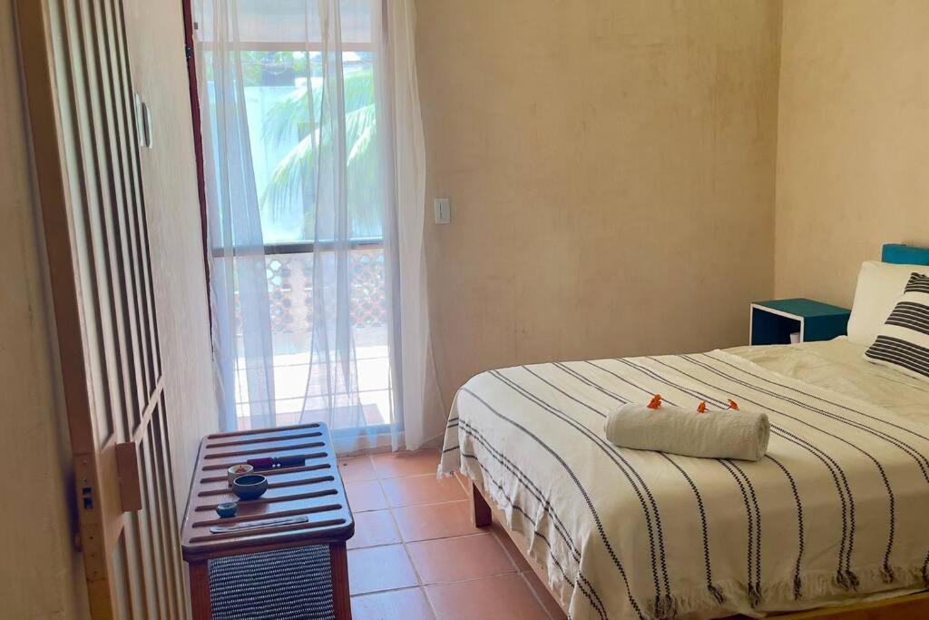 Breezy And Fresh House With Roof Just 25 Min Walk To Sea