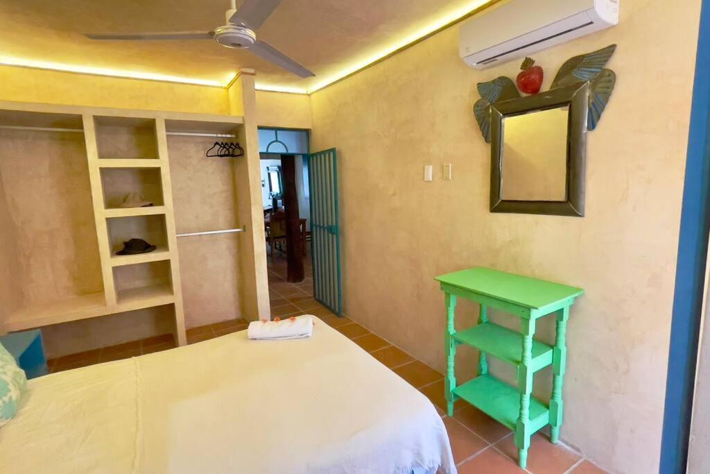Breezy And Fresh House With Roof Just 25 Min Walk To Sea