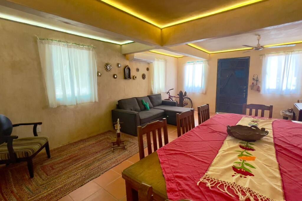 Breezy And Fresh House With Roof Just 25 Min Walk To Sea Сasa de vacaciones