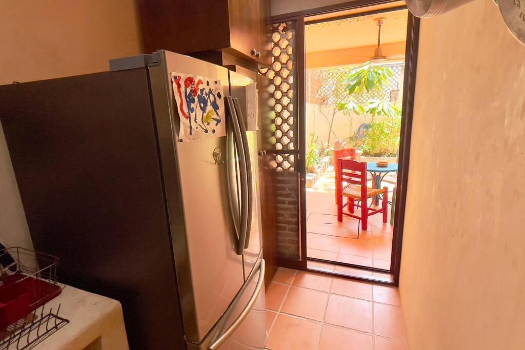 Breezy And Fresh House With Roof Just 25 Min Walk To Sea Сasa de vacaciones Playa del Carmen