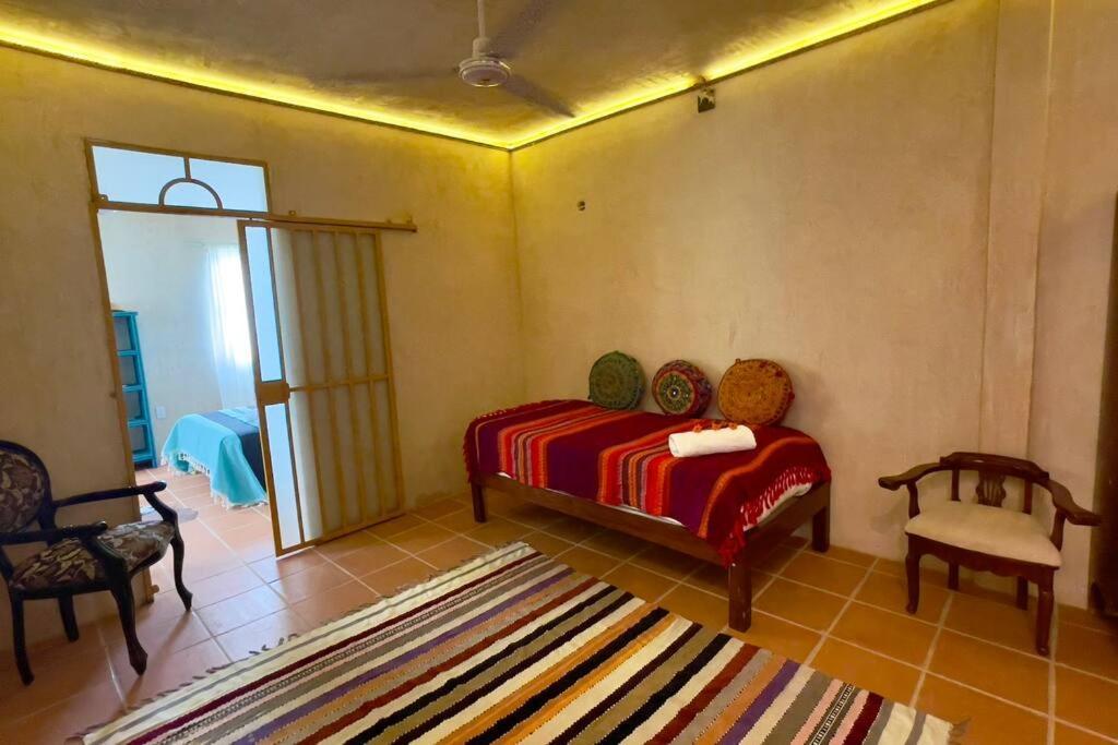Breezy And Fresh House With Roof Just 25 Min Walk To Sea
