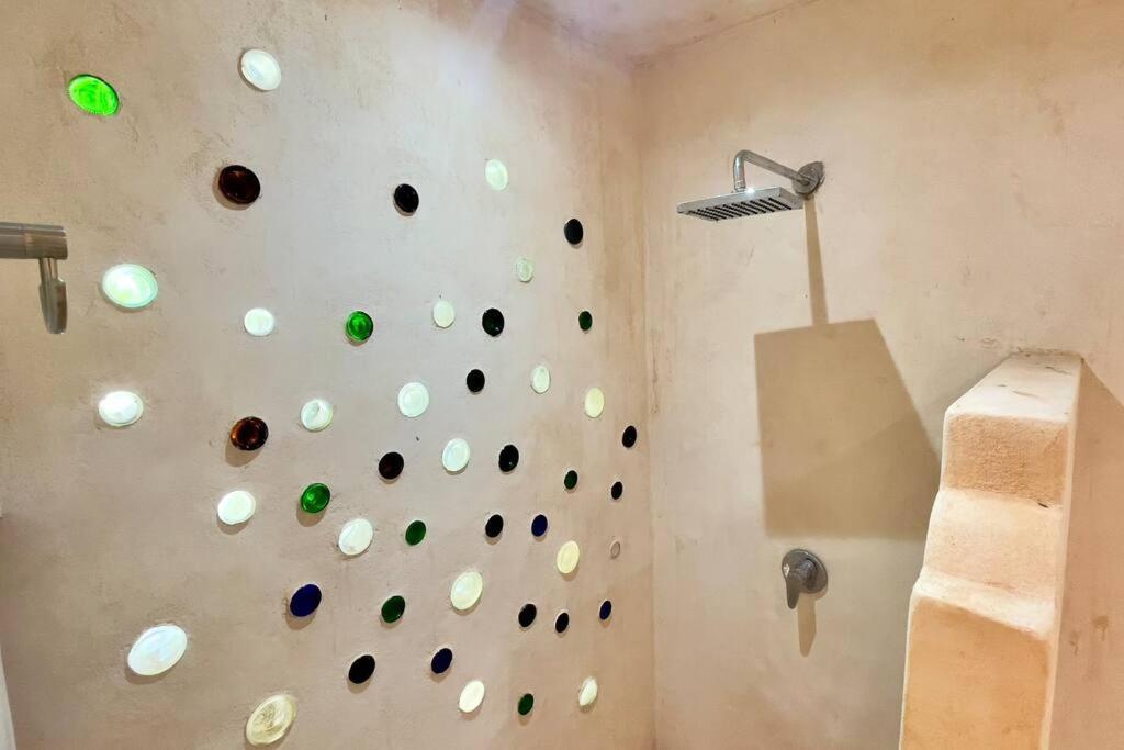 Breezy And Fresh House With Roof Just 25 Min Walk To Sea Playa del Carmen