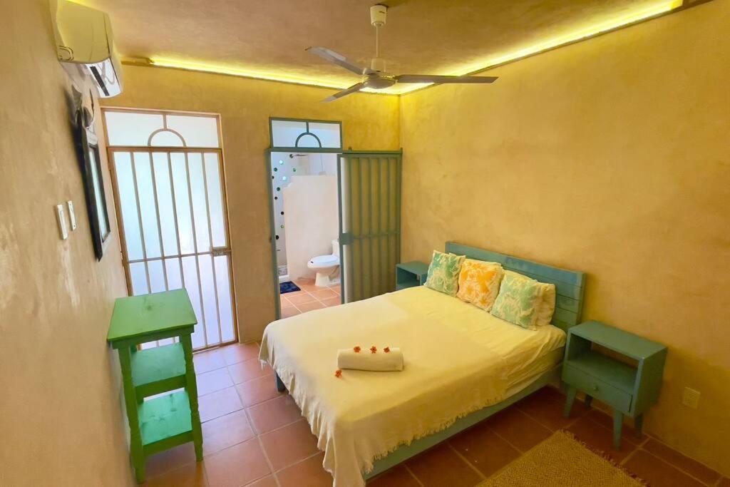 Breezy And Fresh House With Roof Just 25 Min Walk To Sea Playa del Carmen
