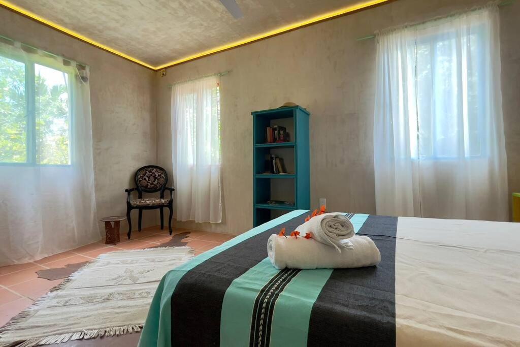 Breezy And Fresh House With Roof Just 25 Min Walk To Sea Holiday home *