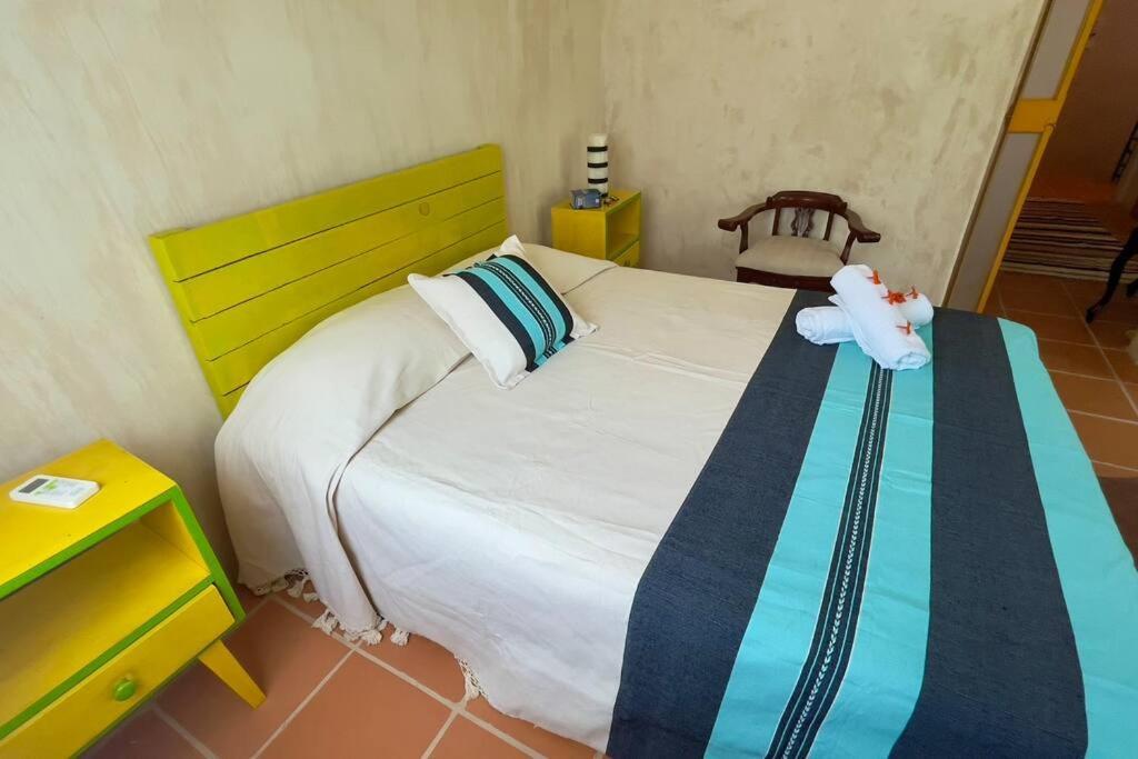 Breezy And Fresh House With Roof Just 25 Min Walk To Sea